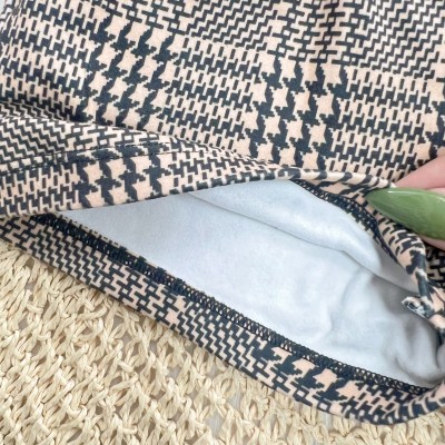 Conj. Blusa Manga Longa Bailarinas e Short em Plush - Areia e Marrom